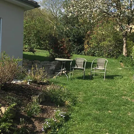 Am Alten Apfelbaum * Saarburg